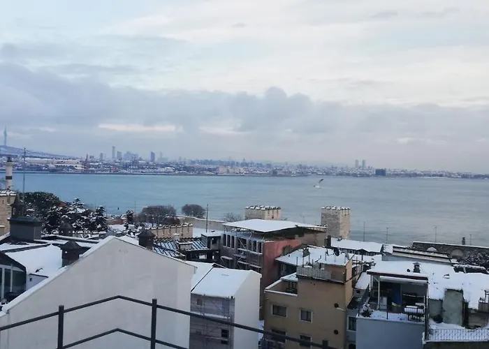 Отель Henna Стамбул