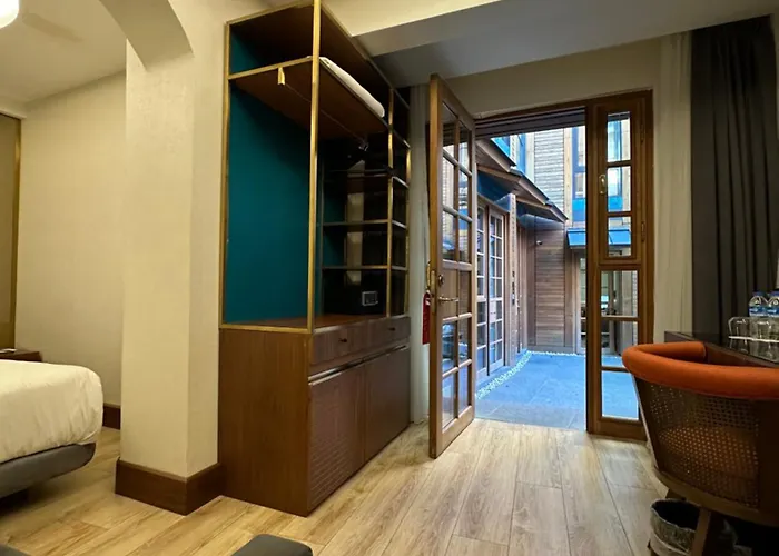 Отель Henna Стамбул