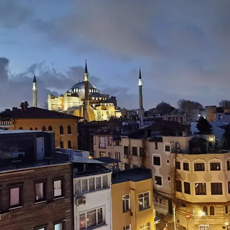 Hotell Henna 4*