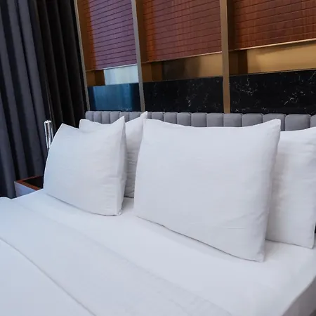 Henna Hotel 4*