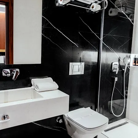 Henna Hotel 4*