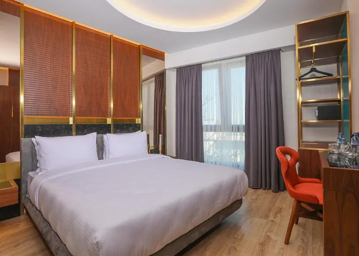 Henna Κωνσταντινούπολη