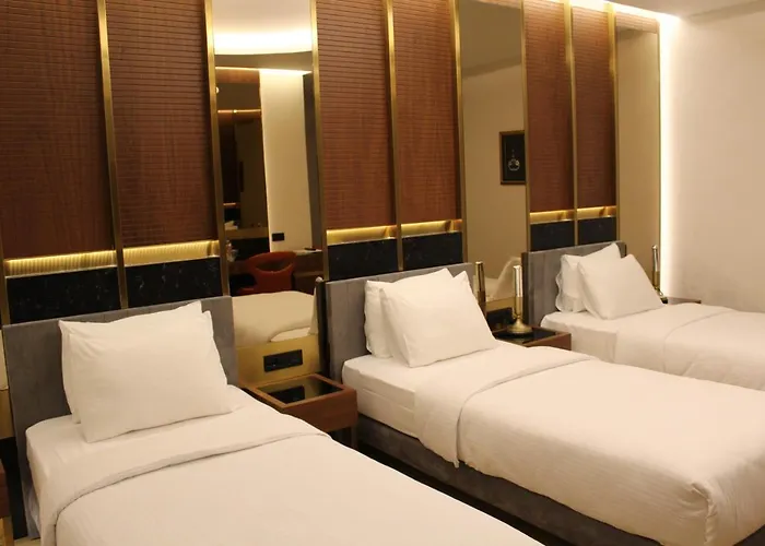 Ξενοδοχείο Henna 4*